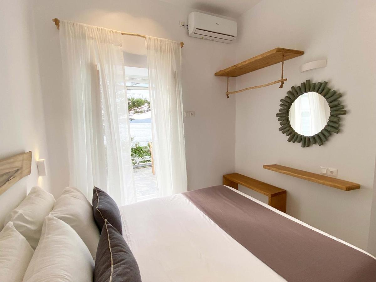 Lyra Seafront Apartment , Paroikia Town Center Exteriér fotografie